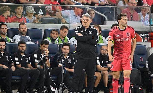 1689517503360017951.jpg 2.jpg